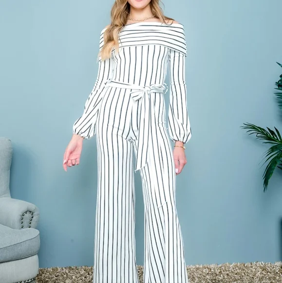 Jumpsuit in black/White Stripe - Picture 2 of 4